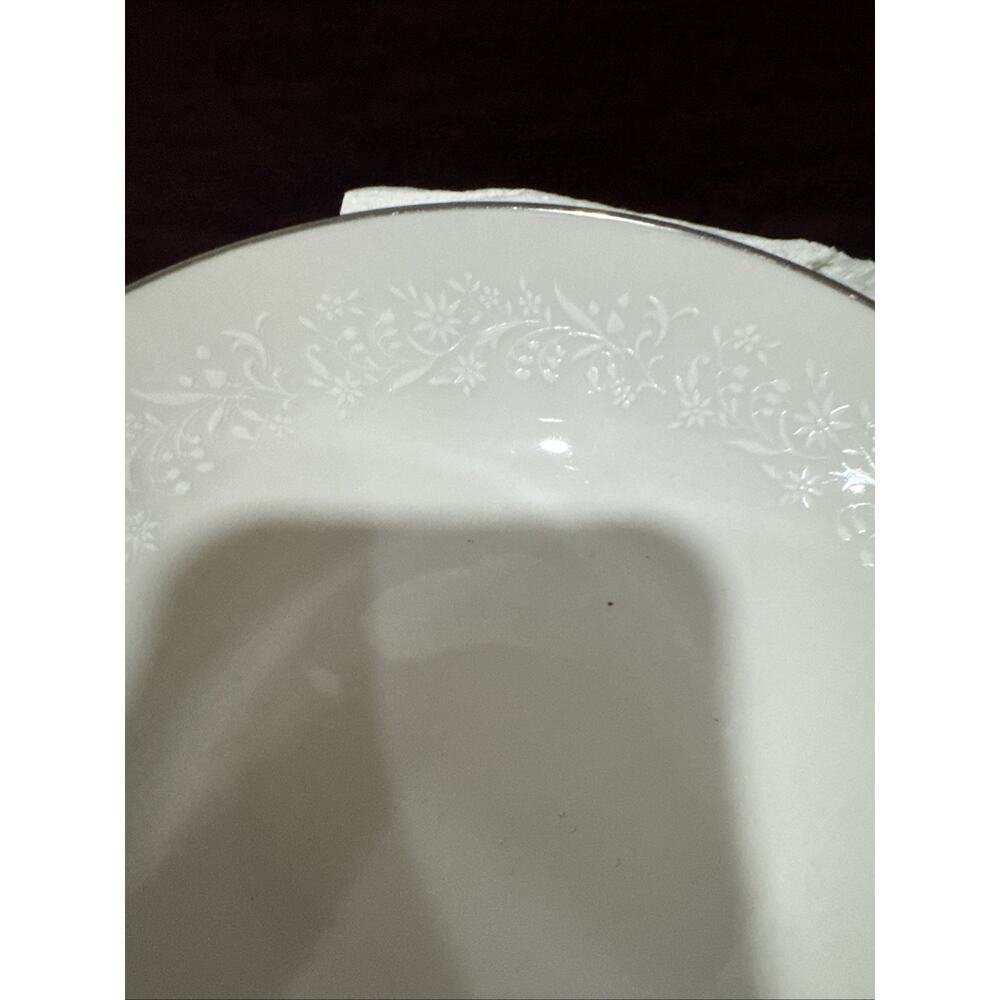 Noritake 7541 Ivory China Lorelri Set Of 4 Cereal/Soup Bowls 6" Japan - Picture 3 of 4